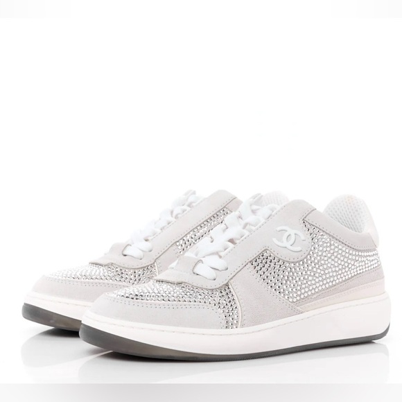 Chanel Suede Low Top Sneakers From the Cruise 2023 Collection by Virginie Viard - Picture 2 of 10